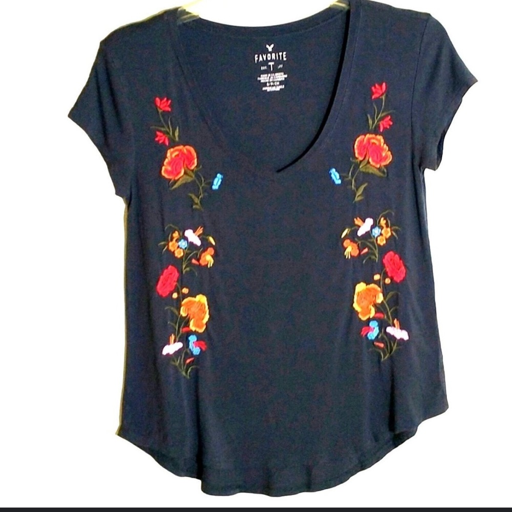 American Eagle outfitter’s Favorite T sz Lg